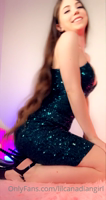 LilCanadianGirl Onlyfans What do you think of me in green 2 Video-IPFv0QAU.mp4